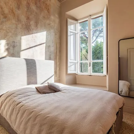 Guesthost - And Modern In Rione Monti * Rom